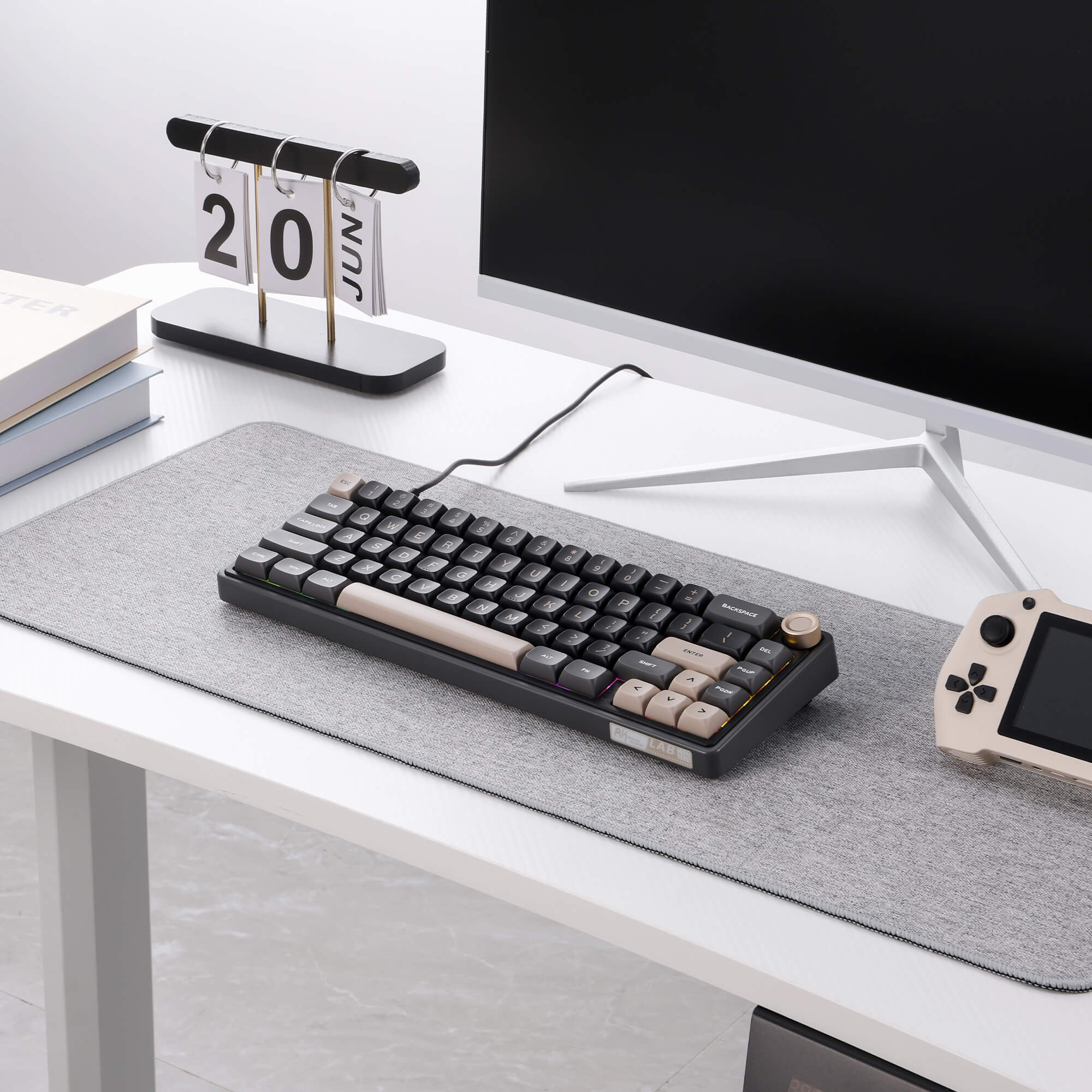 RK ROYAL KLUDGE R65 65% Wired Gaming Keyboard Supports QMK/VIA – RKgaming