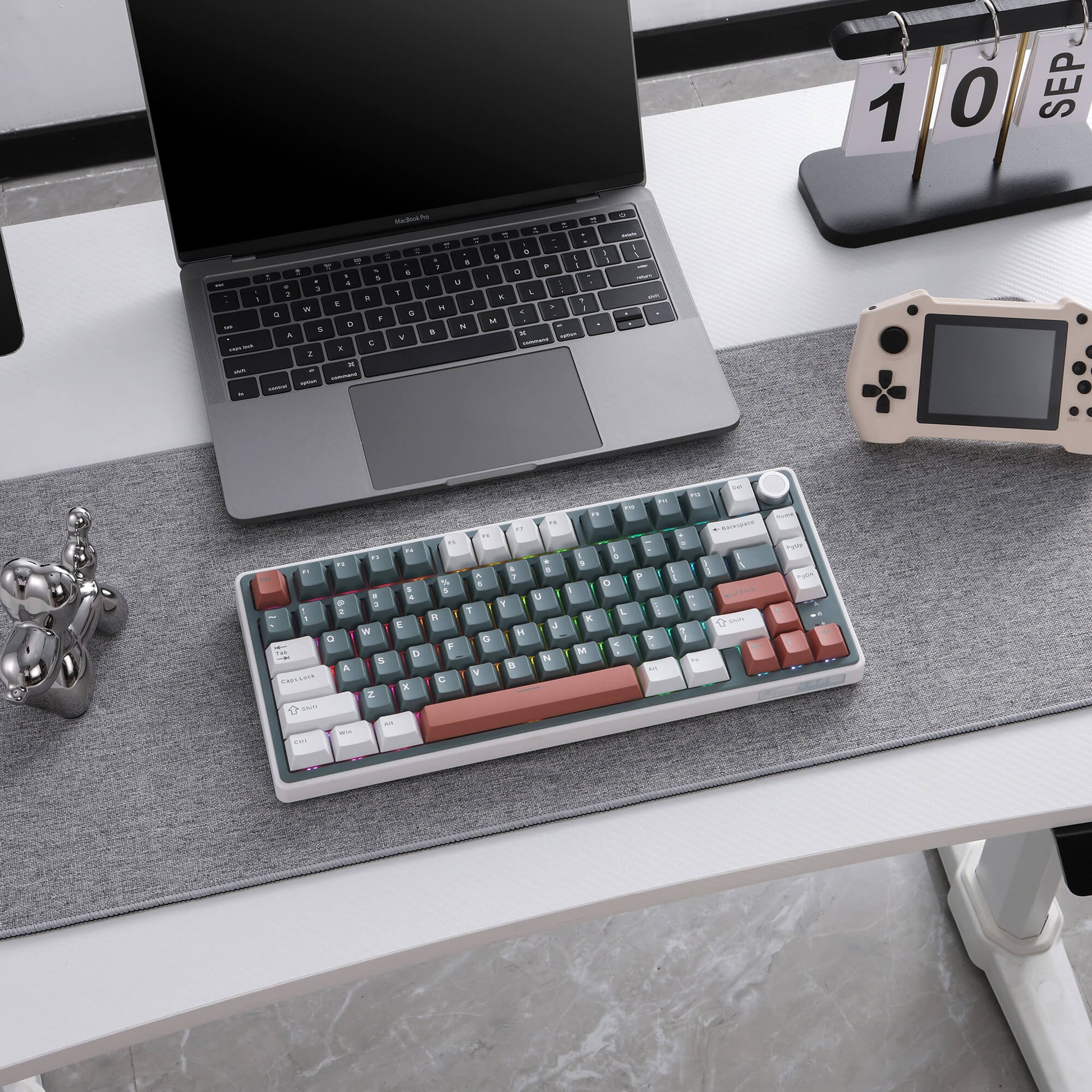 RK ROYAL KLUDGE R75 Wireless Mechanical Keyboard, 75% Percent Custom Gaming Keyboard Gasket Mount RGB Backlit with Knob & PBT Keycaps, BT5.1/2.4GHz/USB-C, QMK/VIA, Hot Swappable Cream Switch, green